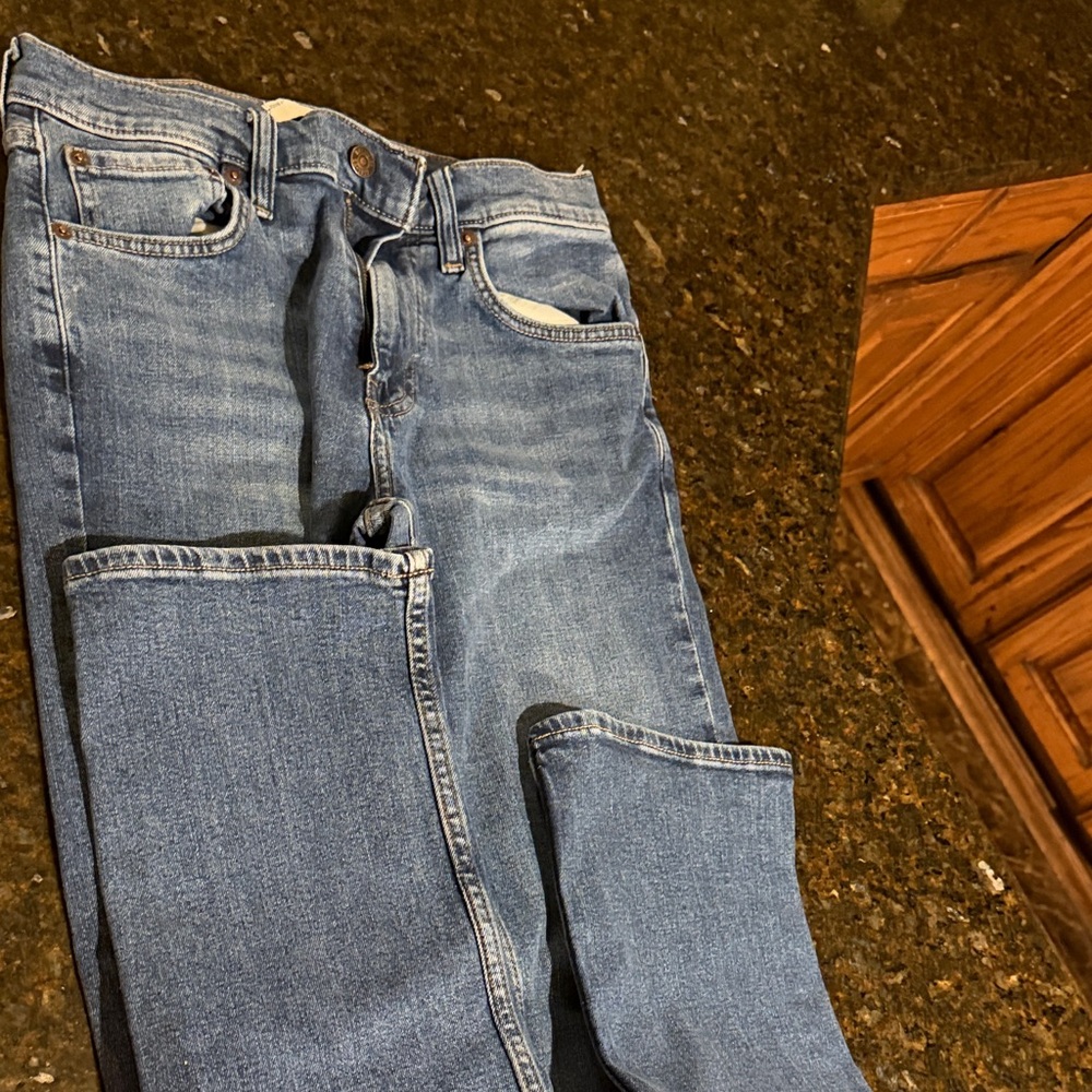 Hollister Men's Slim Fit Blue Jeans